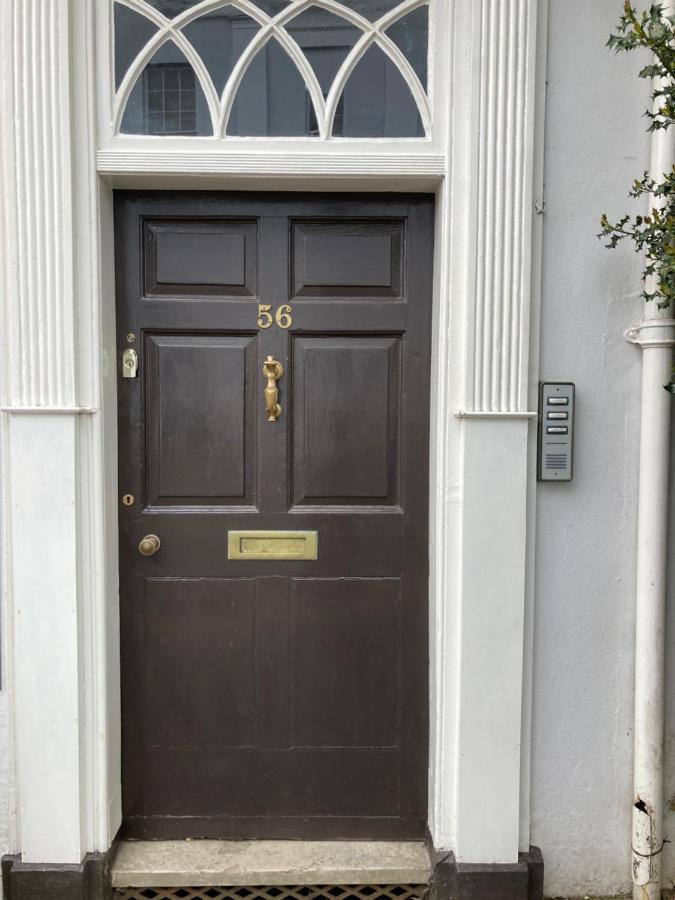 Assembly View - Two Bedroomed Apartment With Parking Permit In Ludlow Town Centre Exterior photo